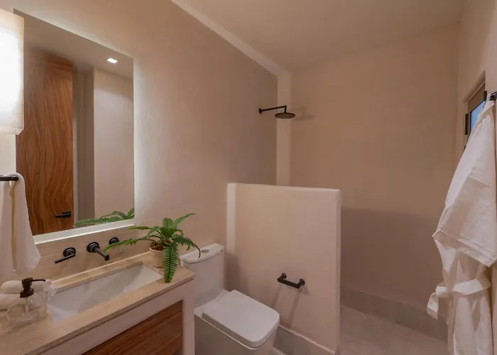Artila Jungle Living W Private Jacuzzi Apartment